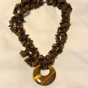 Elegant Tiger Eye Pendant Necklace